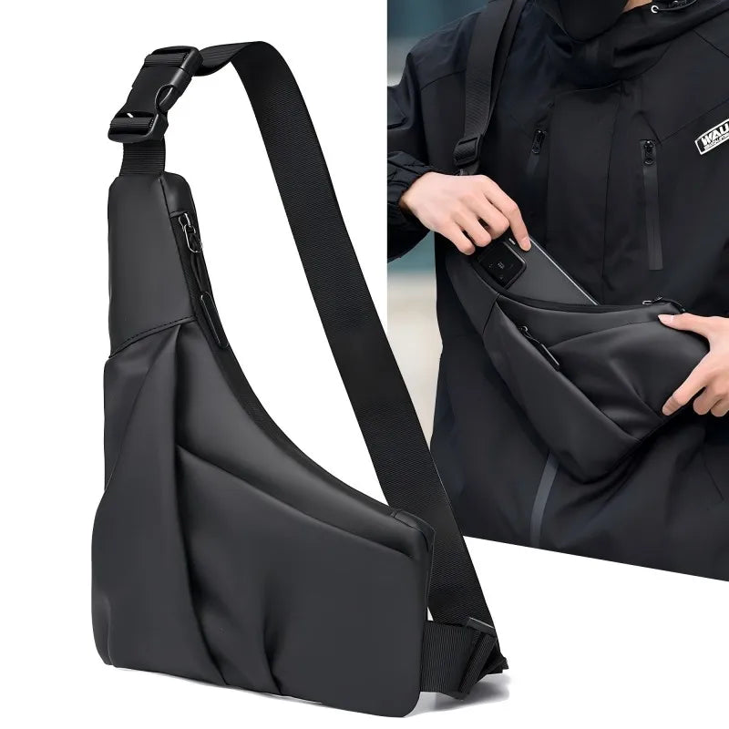 Driehoekige crossbody-tas met verstelbare riem