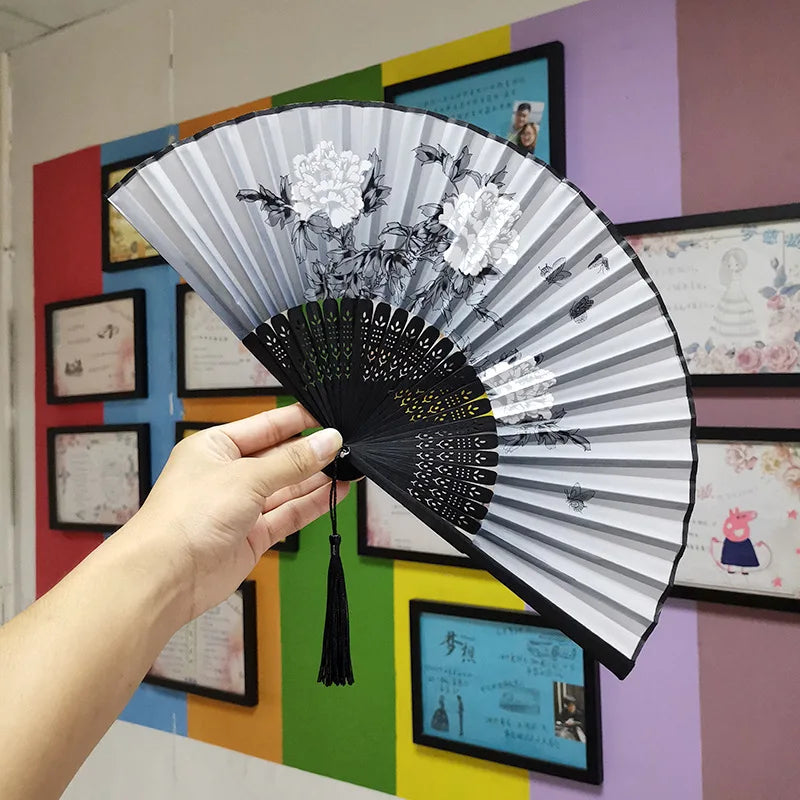 Folding Bamboo Hand Fan in Chinese Style