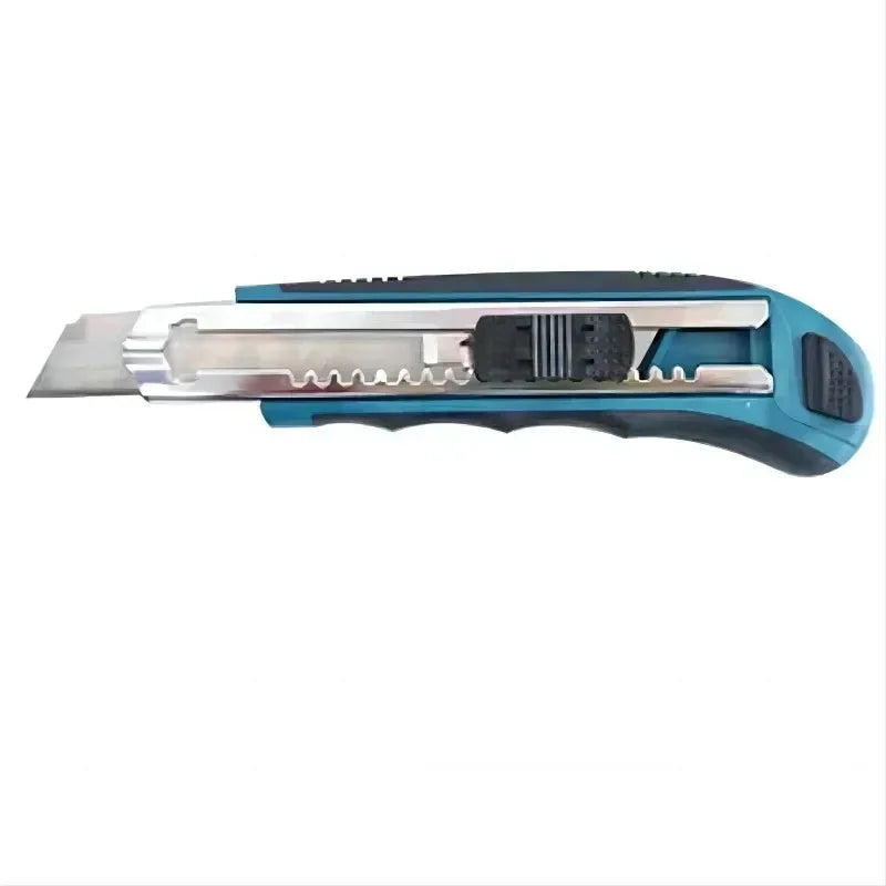 Makita D-65713 18 mm Snap-Off Knife with 8 Blades