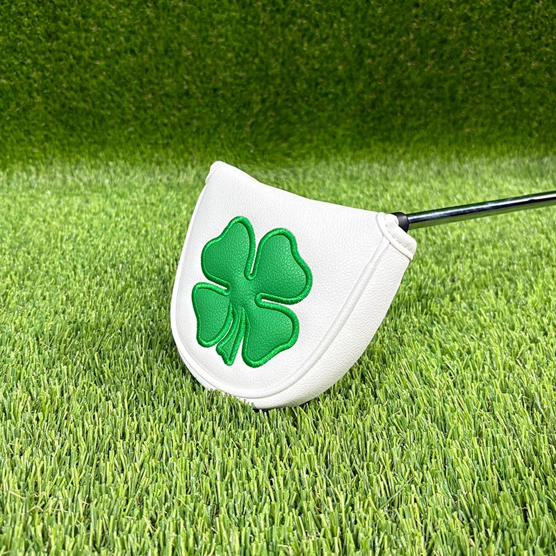 Schlägerhaube für Golf-Putter mit Kleemuster