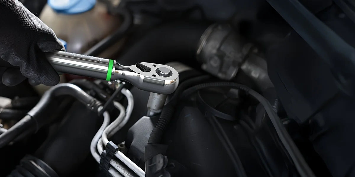 Clé dynamométrique numérique 3/8" ±2% de précision avec écran LCD et ensemble d'adaptateurs