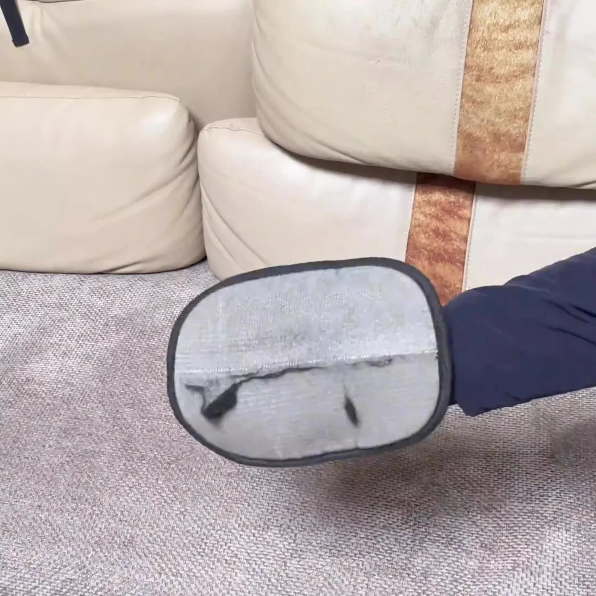 Efficient Pet Hair Cleaning Gloves Depilation Brushing Tools For Dog Cat Grooming Soft Brush Removes Hair From Sofa Carpet