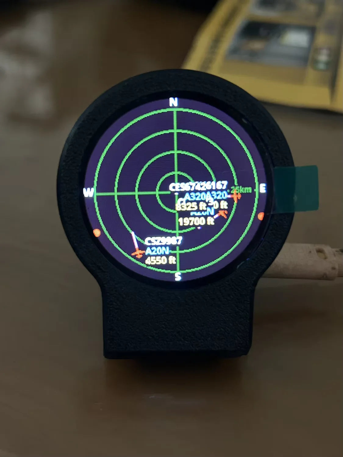 USB-C DeskRadar Aircraft Display