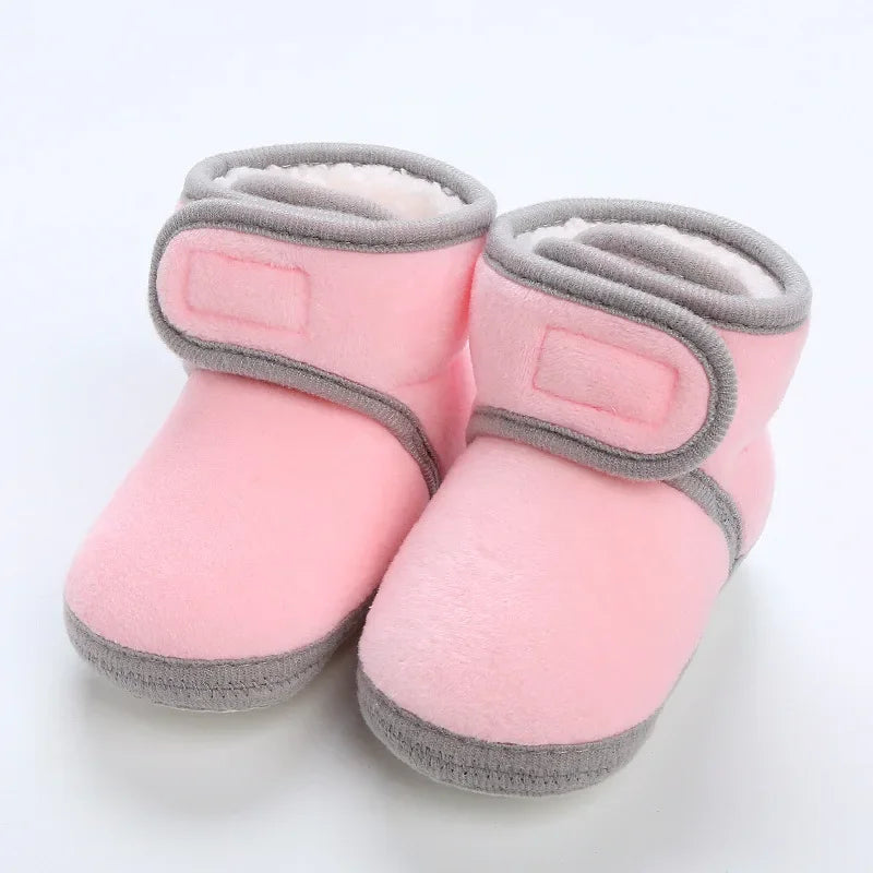 Newborn Snow Booties for Cozy Baby Comfort