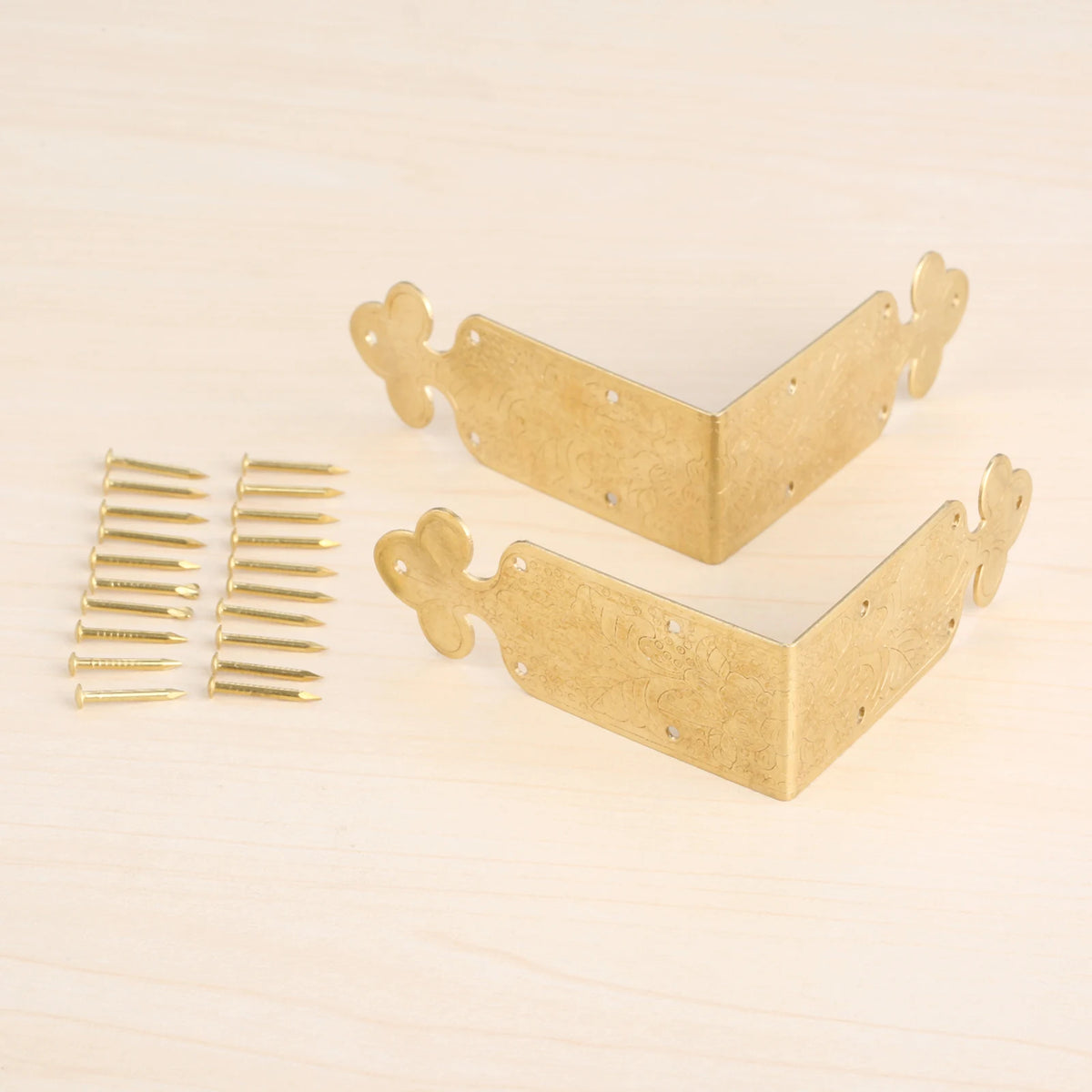 Möbeleckenschoner aus Messing, 65 × 25 mm, 2er-Set