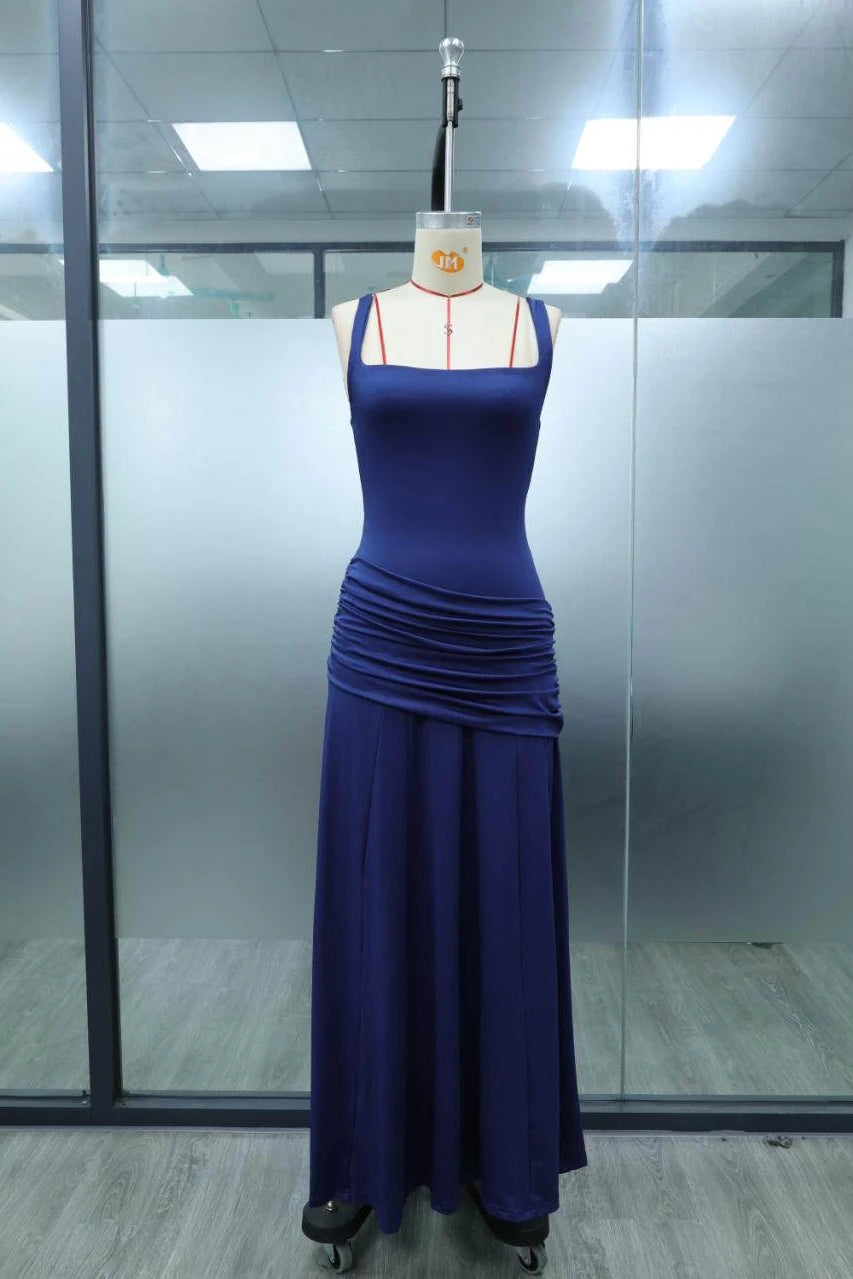Women’s Elegant Ruched Backless Maxi Dress with Square Neck
