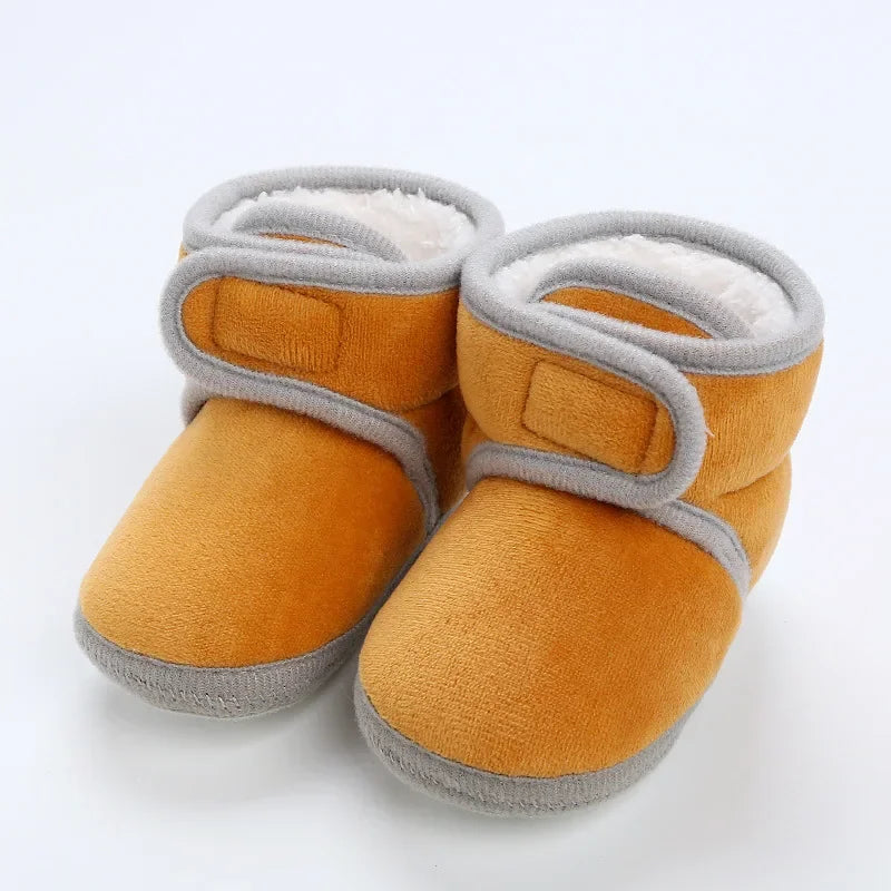 Newborn Snow Booties for Cozy Baby Comfort