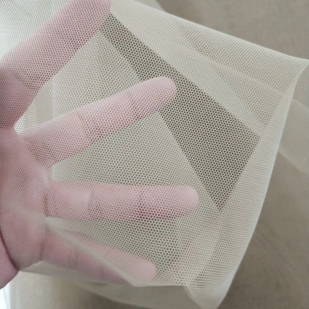 Δίκτυ Αλογου lace Swiss — Πλάτος 135 εκ, 1 Γιάρδα