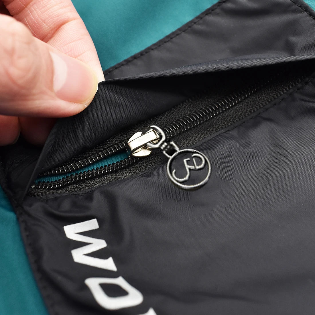 WOSAWE Windproof Cycling Jacket MTB Bike Jersey Outdoor Sport Cycling Windbreaker Rainproof Reflective Bike Clothing Navy Blue