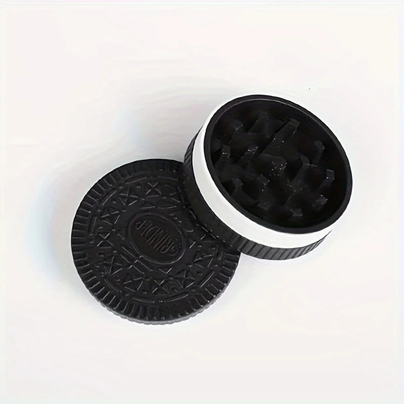 Cookie-Shaped Manual Spice Grinder, 2.2 Inch