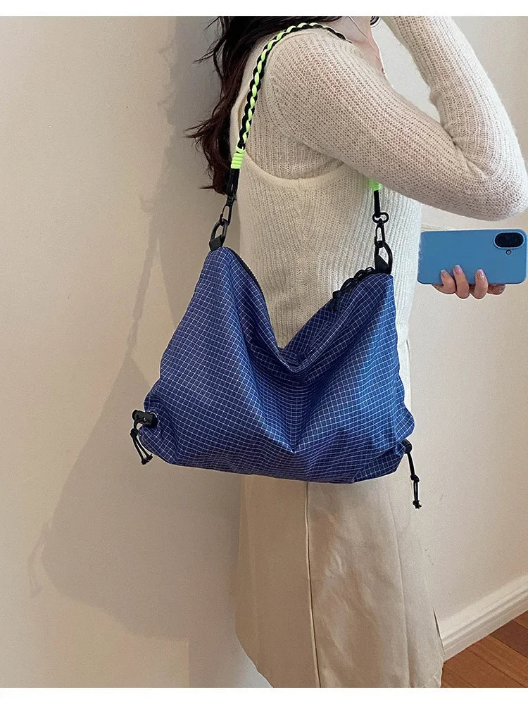 Borsa tote in poliestere a quadri per l’uso quotidiano