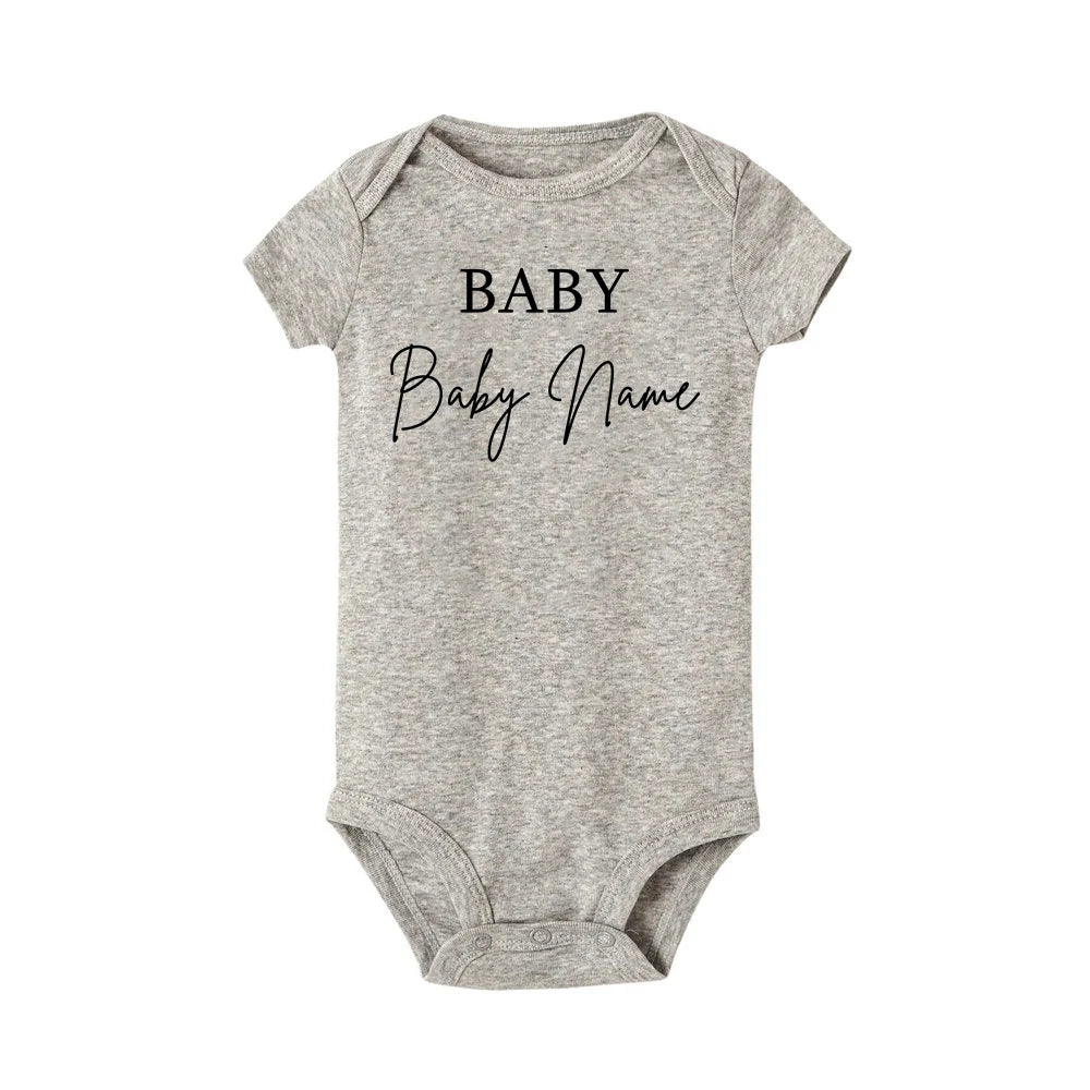 Bodysuit per neonati personalizzato con nome – maniche corte