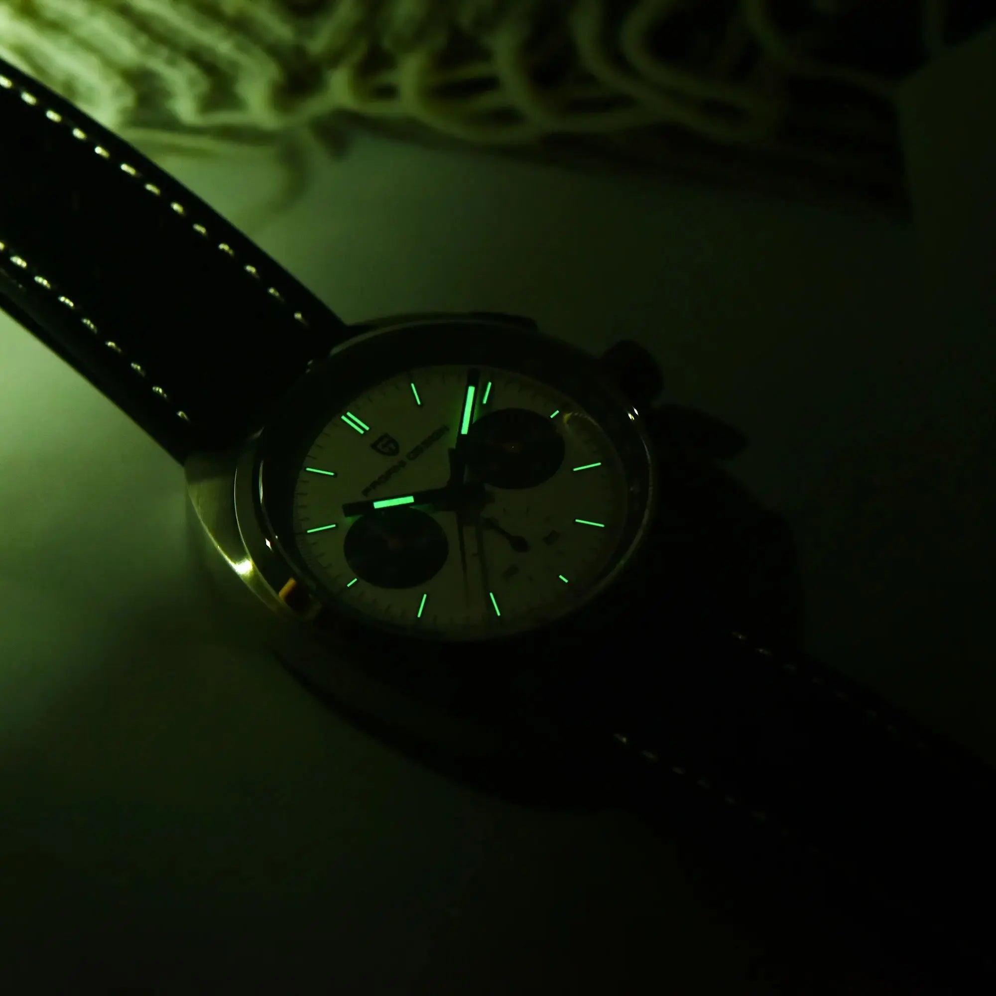 Pagani Design Panda Dial Chronograph Watch Sapphire Steel 10Bar