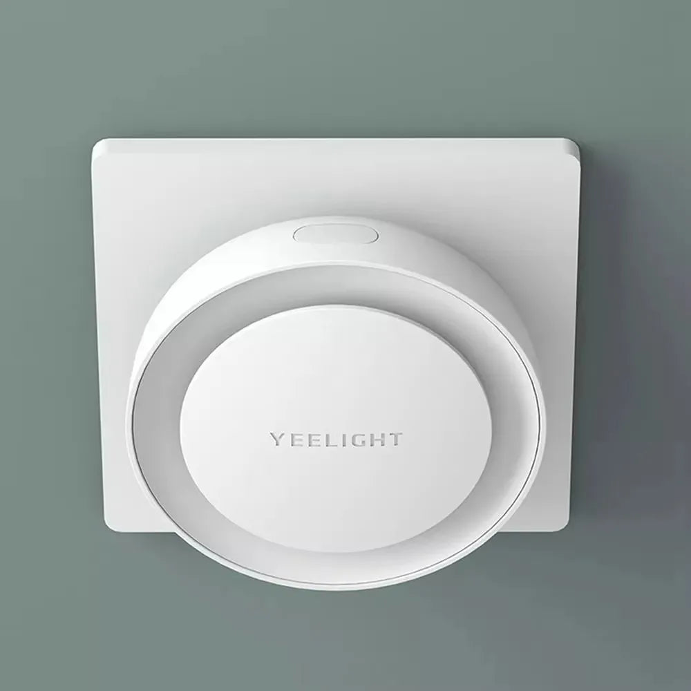 EU Plug-In Night Light with Light Sensor