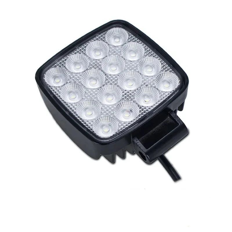 Luz LED de Inundação de 4 polegadas para Escavadora, Empilhadora Quadrada, Trator, Lâmpada Pesada para Todo-o-Terreno 12V 24V 6240LM Veículos Agrícolas 1