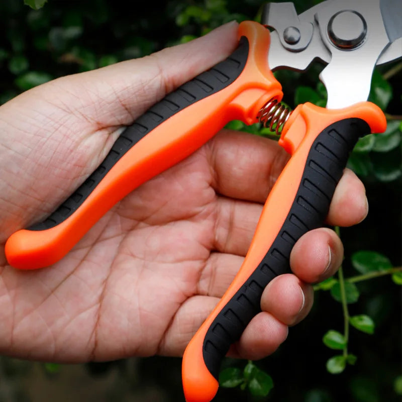 Bypass Garden Shears with Locking Handles