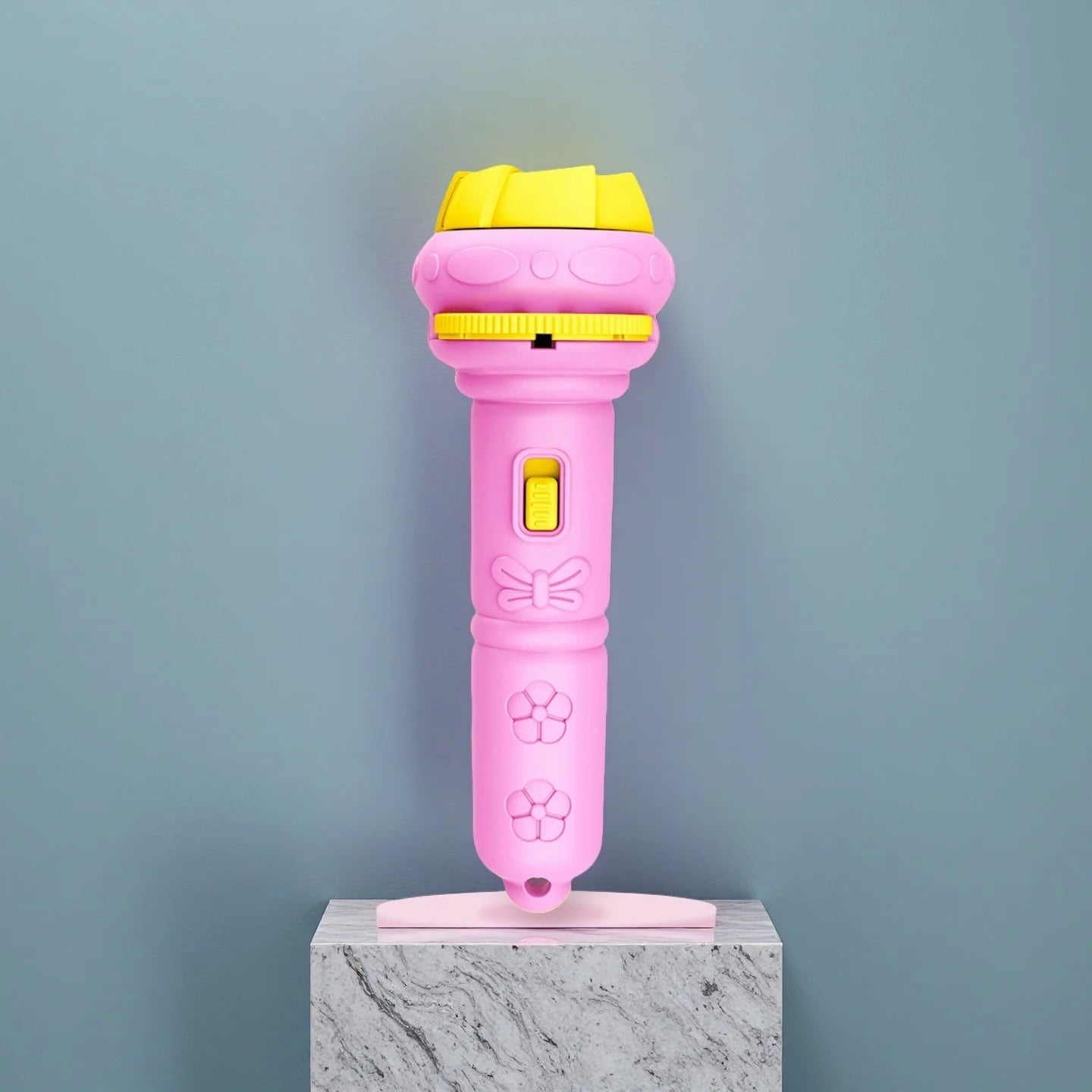 Kids Story Projector Toy - 10Pcs Image Cards, Bedtime Picture Flashlight for Wall Projection Play