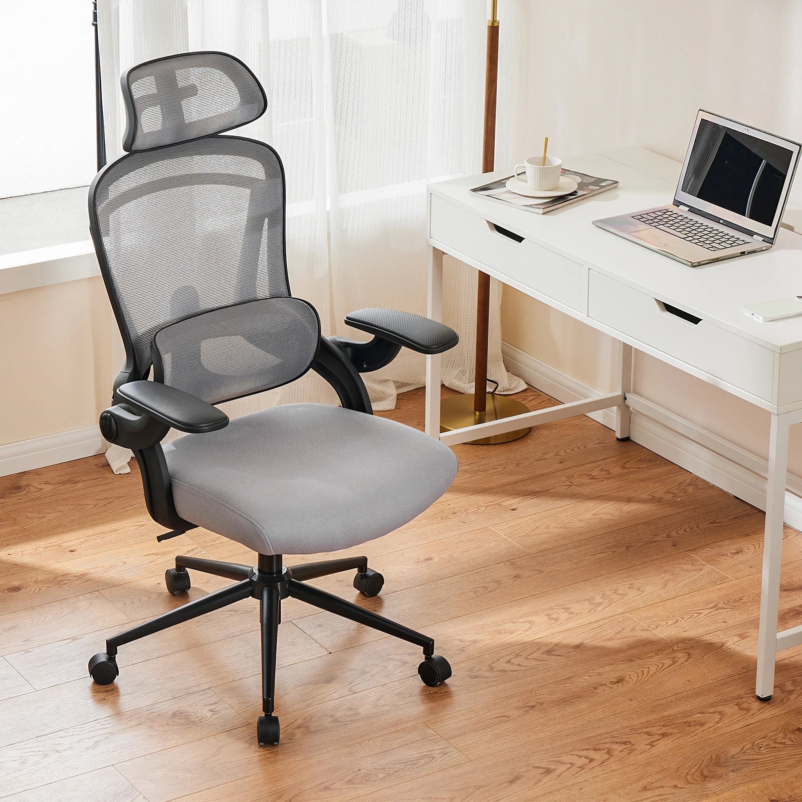 Ergonomic Mesh Office Chair with Adjustable Lumbar & 120° Tilt
