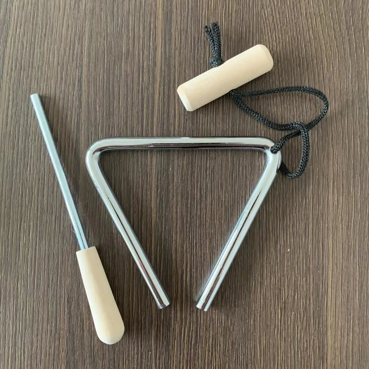 Instrumento de triângulo metálico de 4 polegadas com Mão de Postal