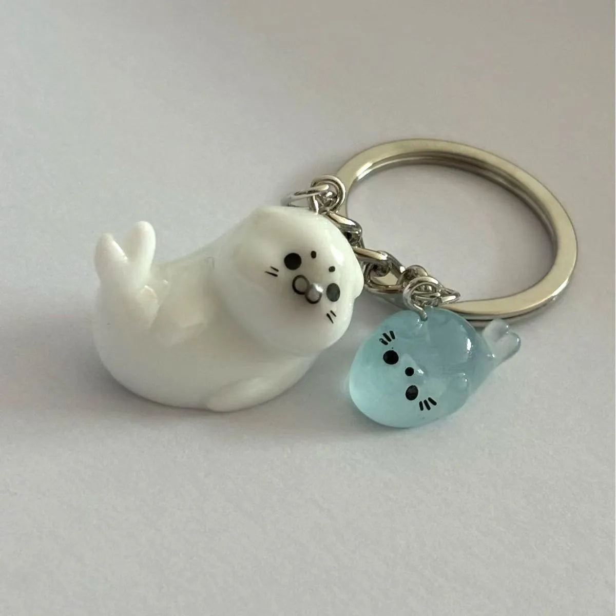 Kawaii mini 3D Tetemes fóka kulcstartó Puffos tengeri próba tengerimalac medál Pár barát hátizsák dísz születésnapi ajándék