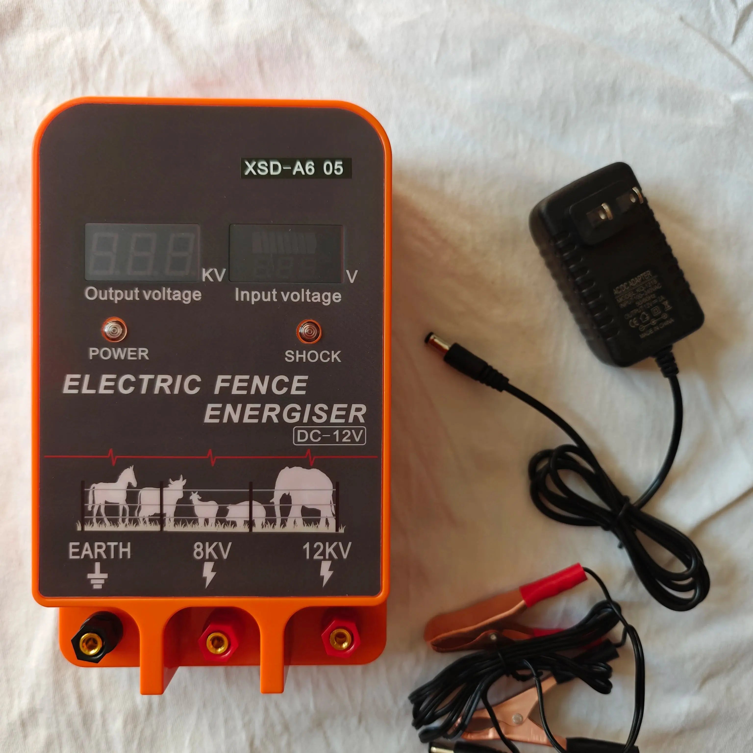 5-10KM Electric Fence Energizer 2.5 Joule With LCD Display 12V Energizer Controller for Farm Livestock Cows Cattle Horse