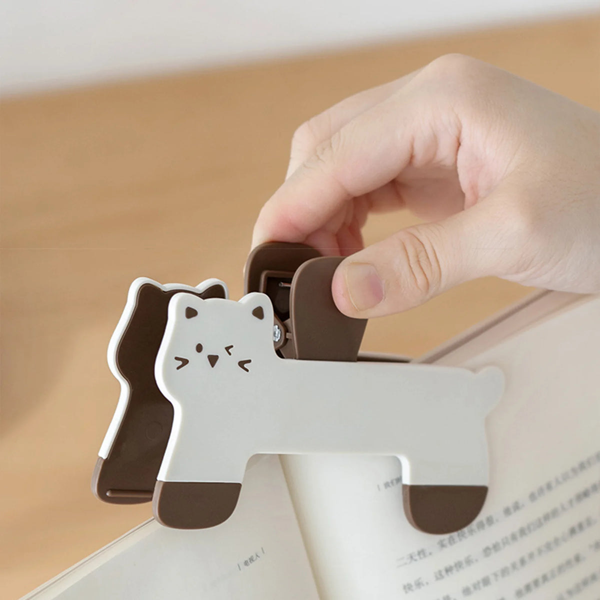 Cat-Shaped Book Page Holder Clip