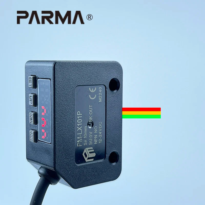 Capteur de marque couleur numérique avec options de sortie