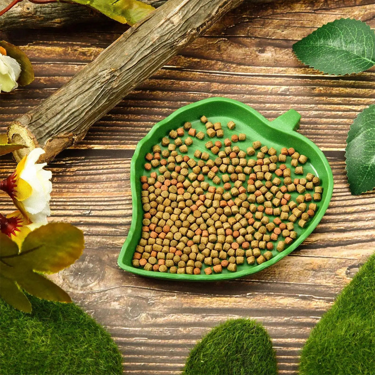 Leaf-Shaped Reptile Food or Water Dish, Small or Large