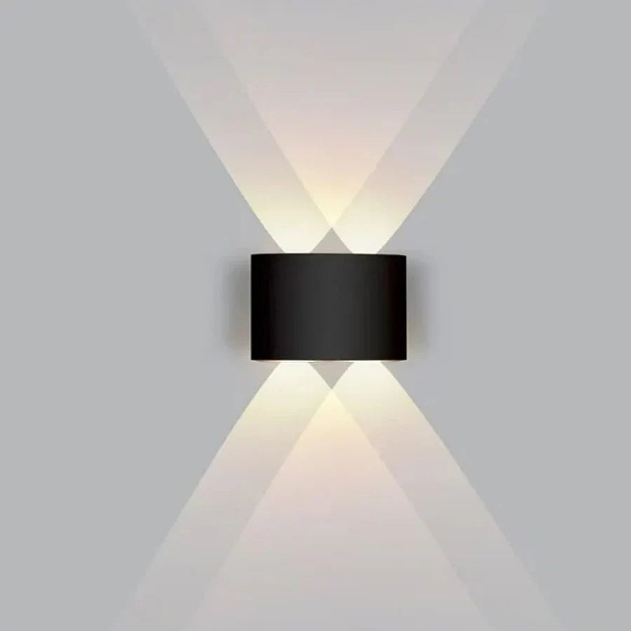 Przewodowa lampa ścienna LED świecąca w górę i w dół, 2 W lub 4 W