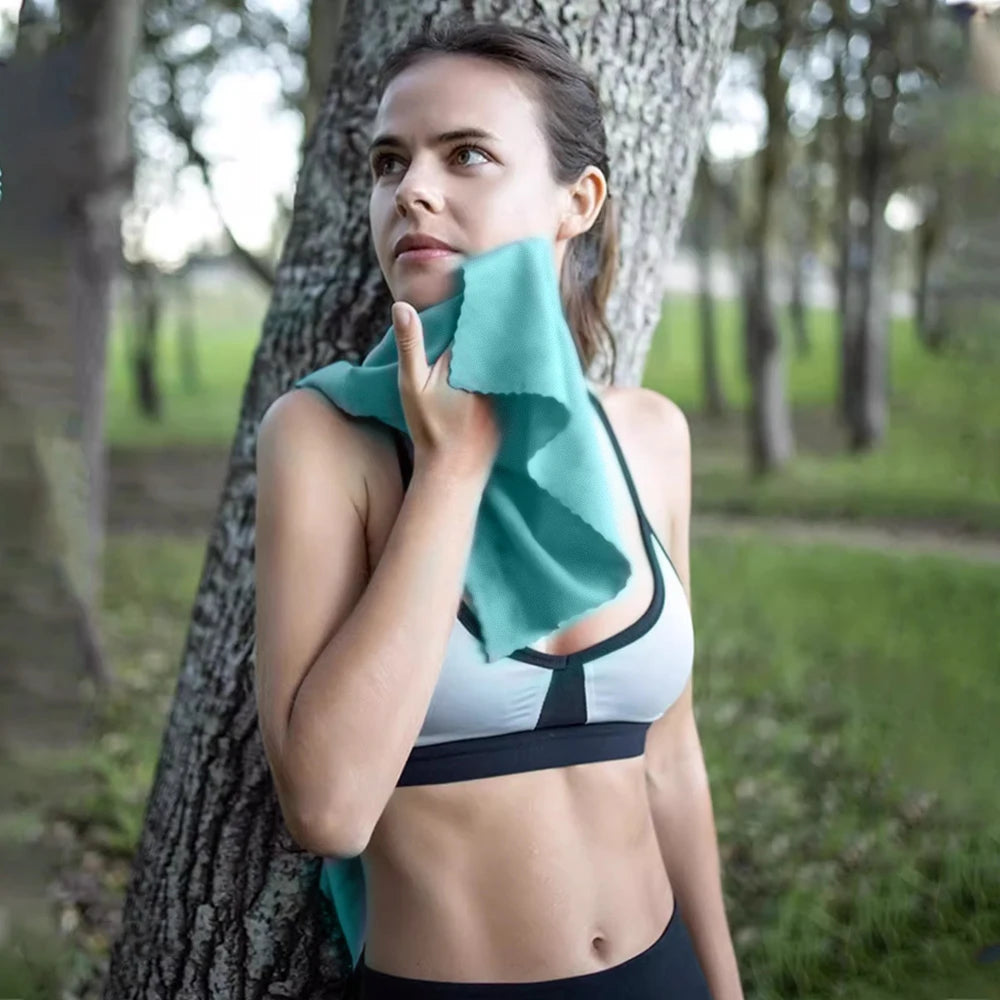 Seyahat, Spor ve Açık Hava Kullanımı İçin Hızlı Kuruyan Emici Banyo Havlusu