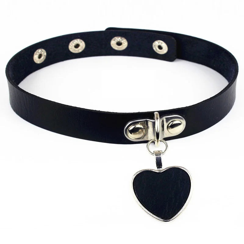 PU Leather Collar With A Leash Cosplay Metal Chain Heart Pendant Necklace Jewelry Punk Bdsm Slave Gothic Goth Choker For Woman
