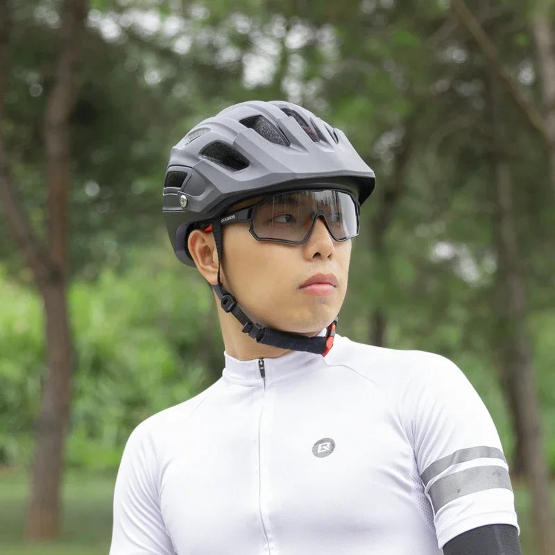 Photochromic Bike Glasses UV400 Cycling Sunglasses for Men and Women