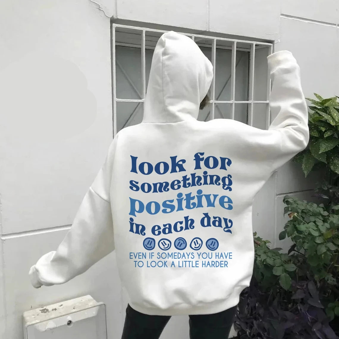 Pullover hoodie met positieve boodschap