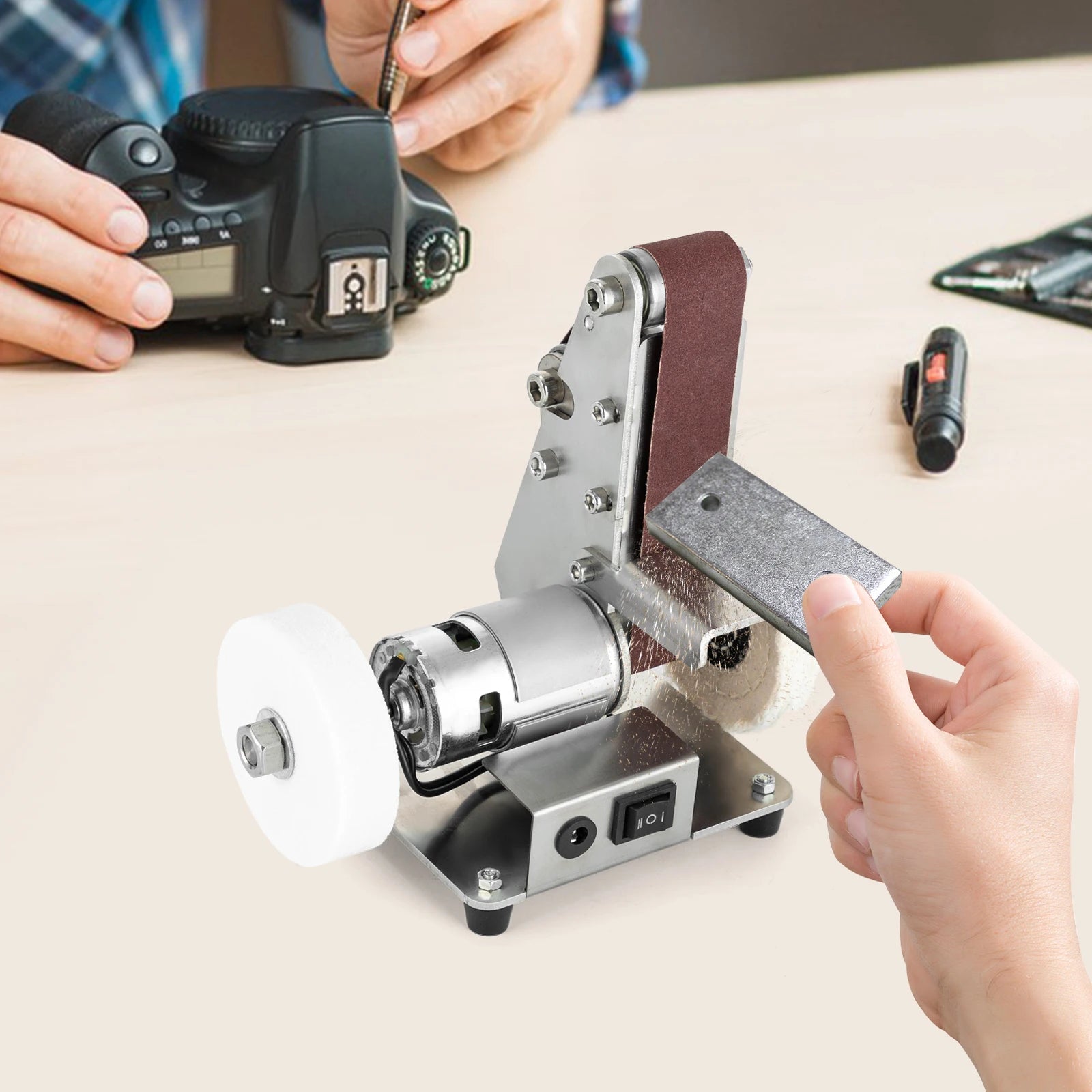 Ayarlanabilir Hızlı ve Paslanmaz Çelik Gövdeli Mini Kayış Zımparası