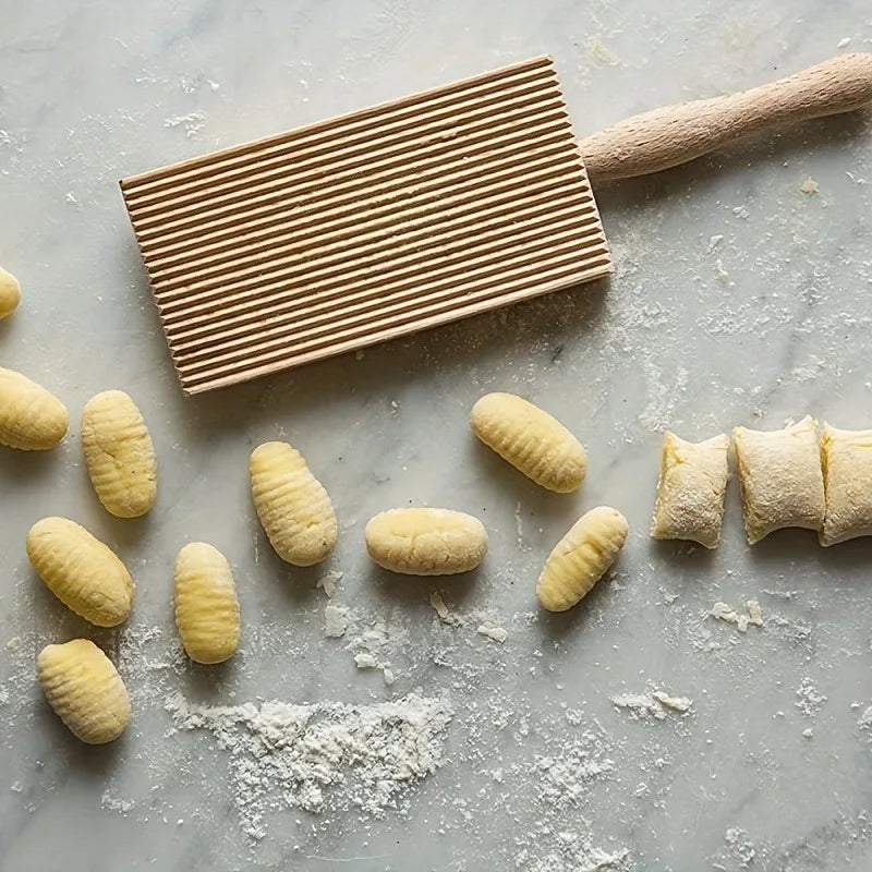 Træ belagt rillede gnocchi og cavatelli bræt, 8,5 tommer