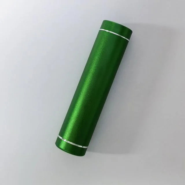 Mini skrytý úložný kontajner v štýle powerbanky