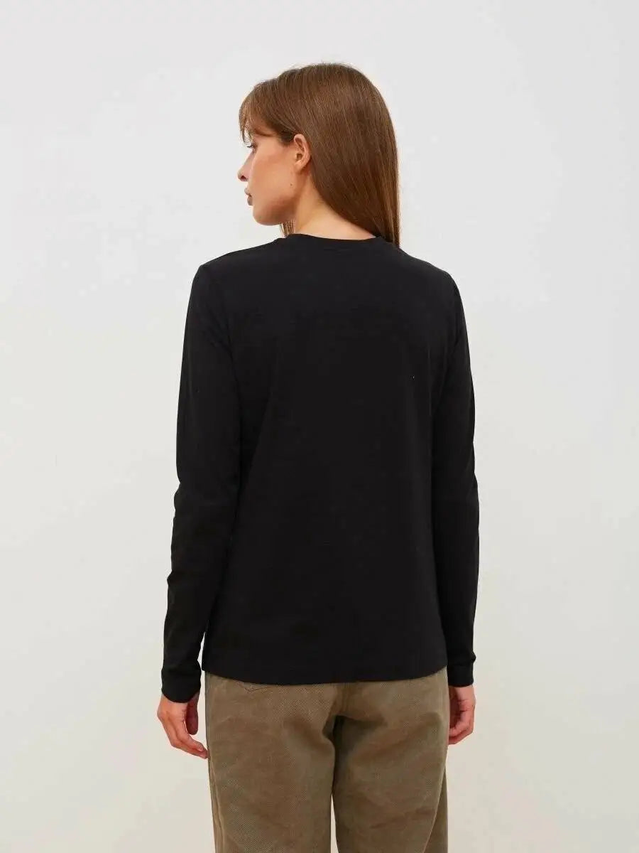 Løs bomulds T-shirt til kvinder – Blød afslappet O-hals tee