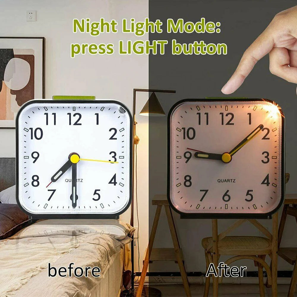 Compact Analogue Alarm Clock with Light and Snooze