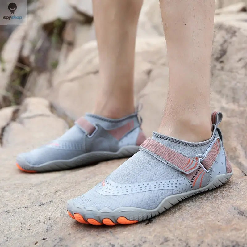Wading Shoes Man Water Sneakers Swimming Beach Quick-Dry Wading Footwear Outdoor Upstream Shoes Breathable Barefoot Sandals