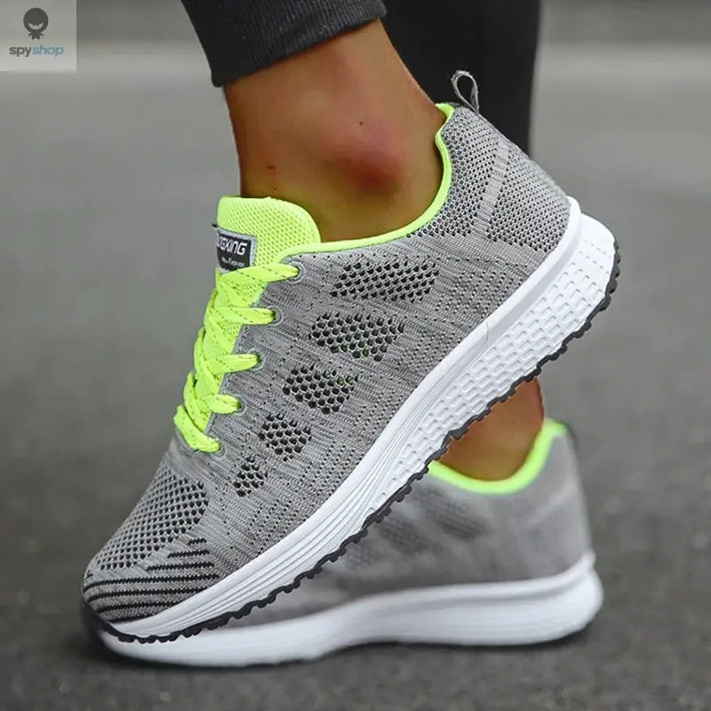 Women's Sneaker 2024 New Fashion Breathable Trainers Comfortable Sneakers Mesh Fabric Lace Up Women's Tennis Shoes For Women