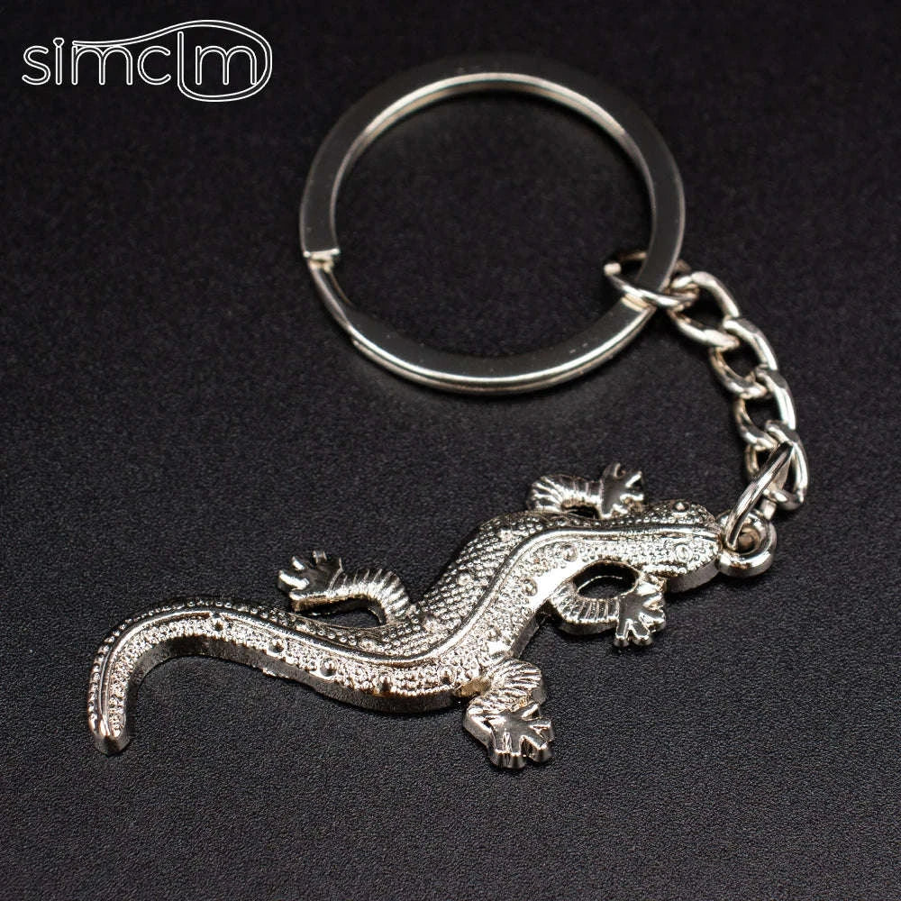 Apple-Shaped Metal Key Chain Pendant-Apple Keychain / 8.5cm