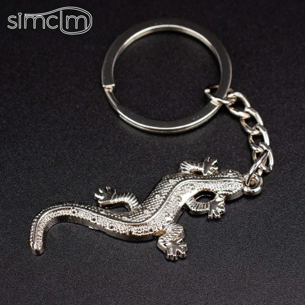 Apple-Shaped Metal Key Chain Pendant-Apple Keychain / 8.5cm