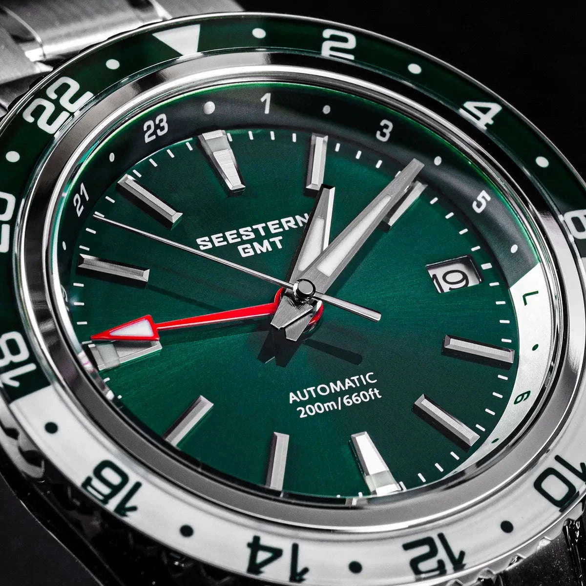 Automatic GMT Diver Watch NH34 Sapphire 200m Stainless Steel 41mm-Green