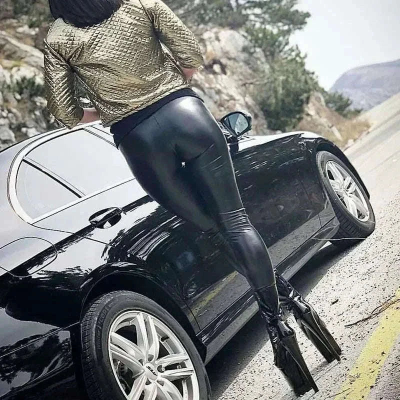 Black PU Leather High-Waist Slimming Leggings-black l / S