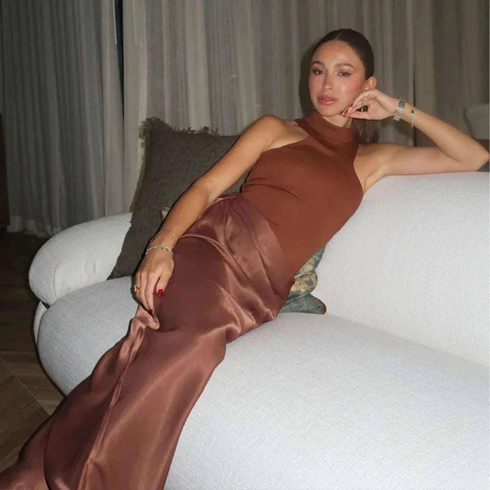 Black Satin Hollow-Out Maxi Dress for Bold Evening Style-Brown Long Sleeve / L