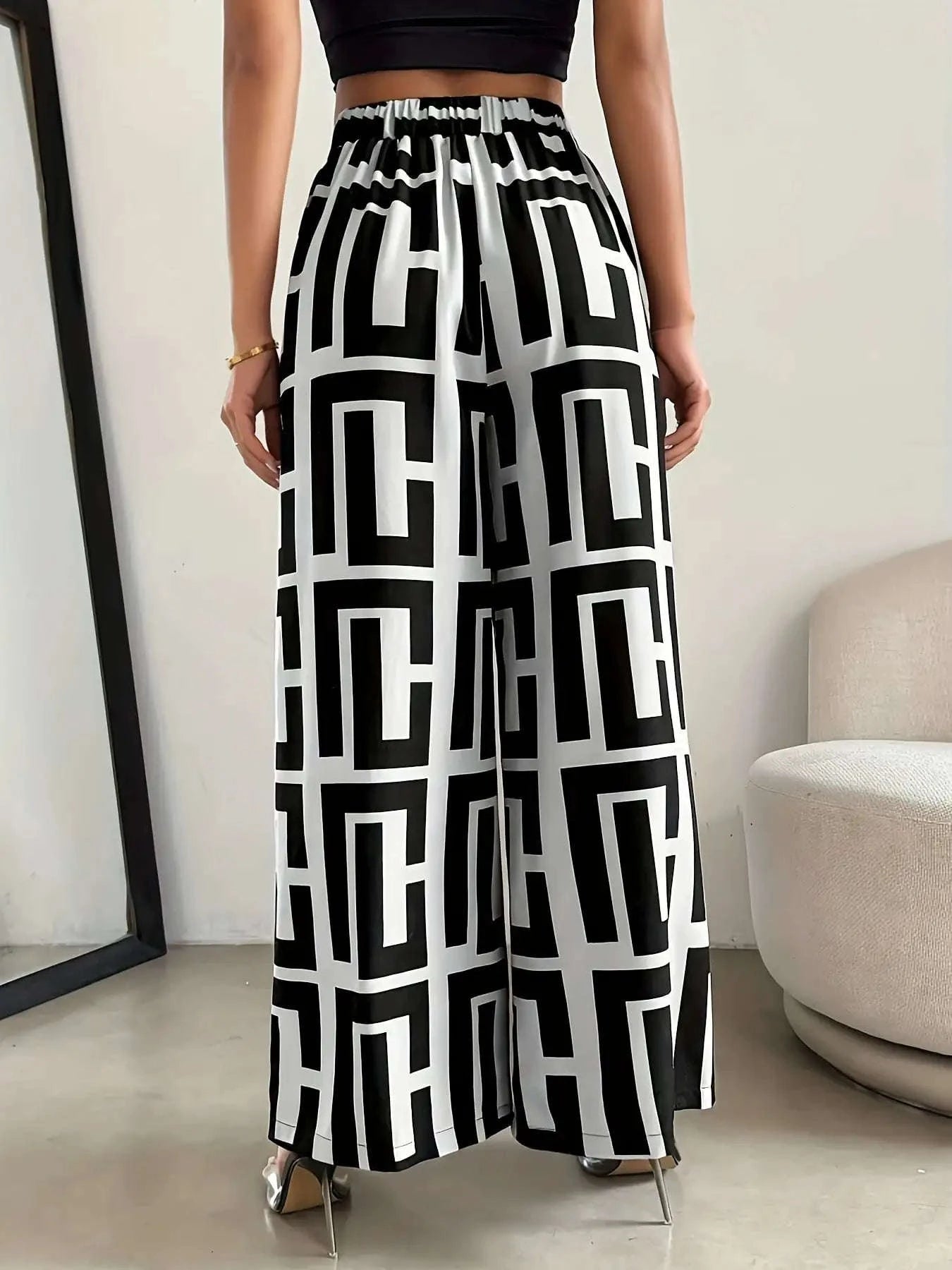 Bohemian Wide Leg Pants with Elastic Waist and Checkered Print-Black / XS