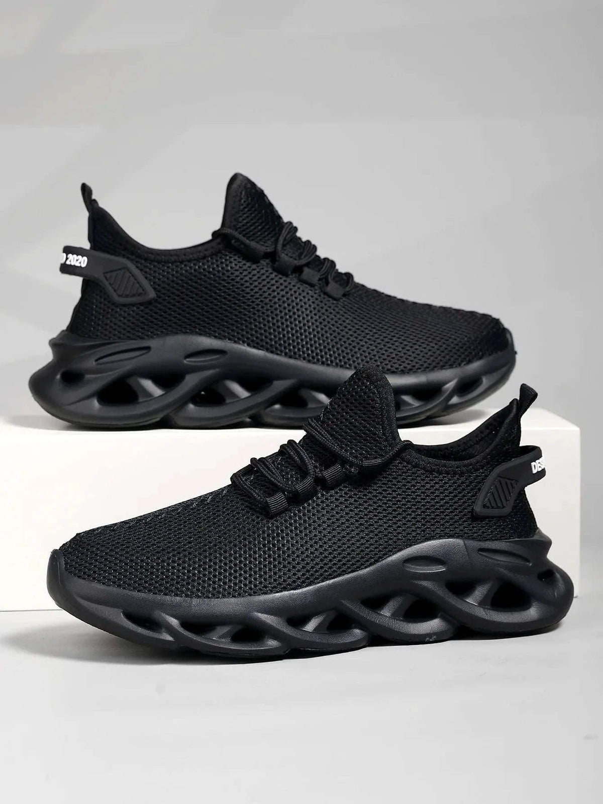 Breathable Running Shoes Lightweight Mesh Sneakers-Black / 44
