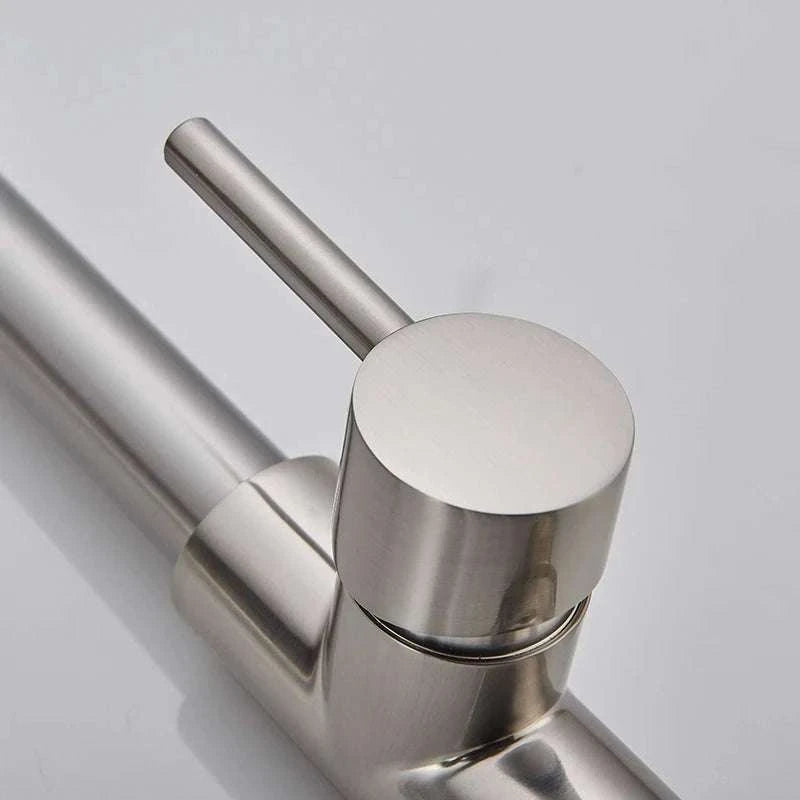 Brushed Nickel Pull Down Kitchen Faucet with Spring Design-Golden / China Mainland