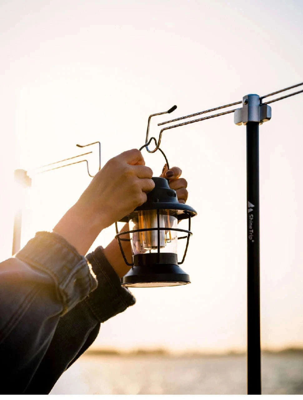 Camping Lantern Stand with Double Hooks, Foldable Aluminum Pole-Black 4-Section