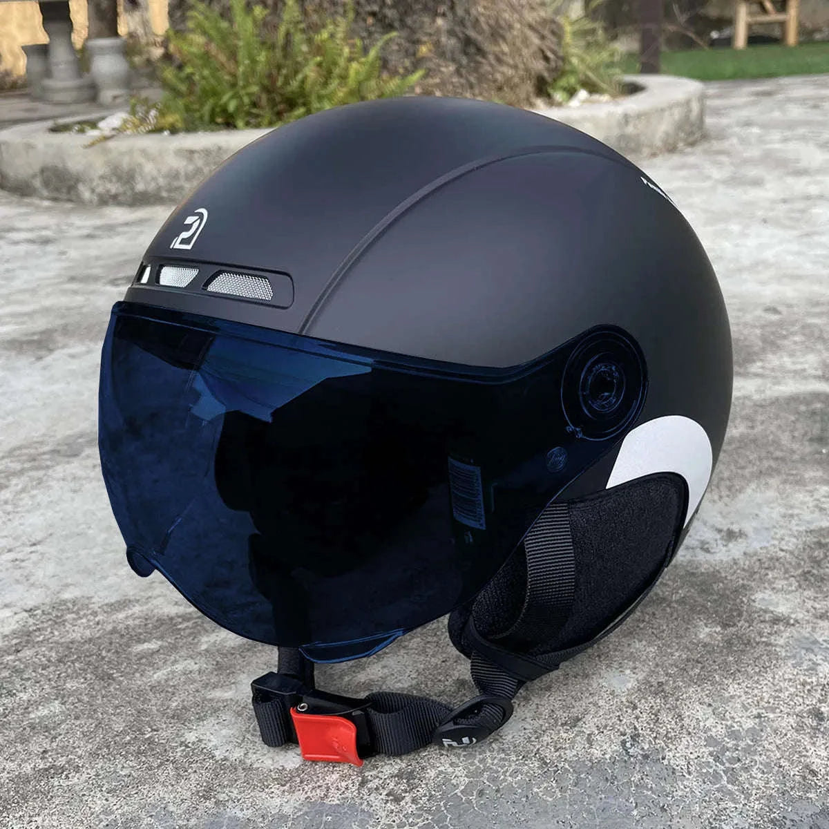 Fahrradhelm mit Schutzbrille für sicheres, klareres Fahren